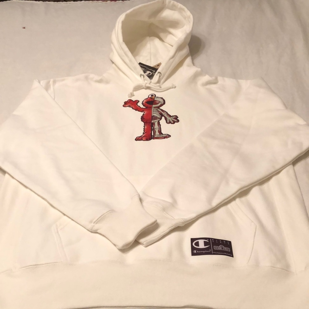 New! Men’s XL Elmo Champion sweatshirt.